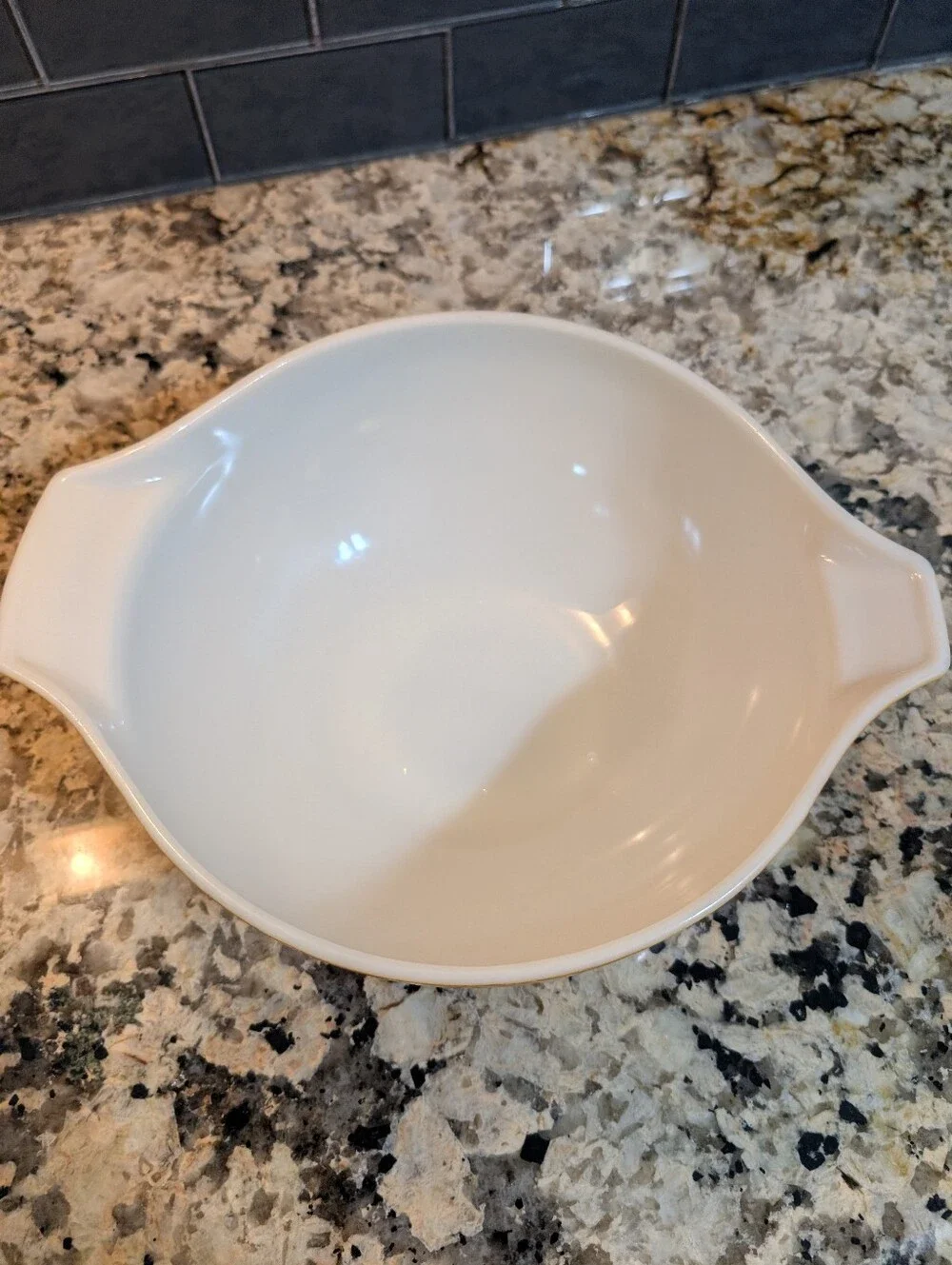 Pyrex Vintage 4 Qt Gold Butterfly Cindrella Bowl